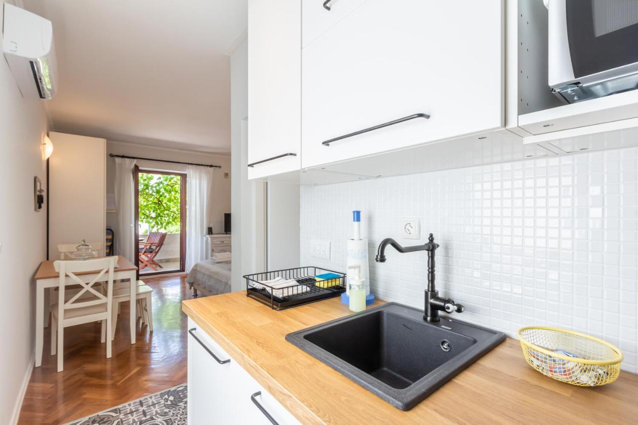 Apartments Vladan With Terrace Baska  Ngoại thất bức ảnh